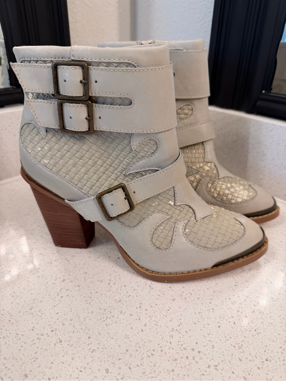 Kensie Light Gray Woven Leather Buckle Ankle Boots